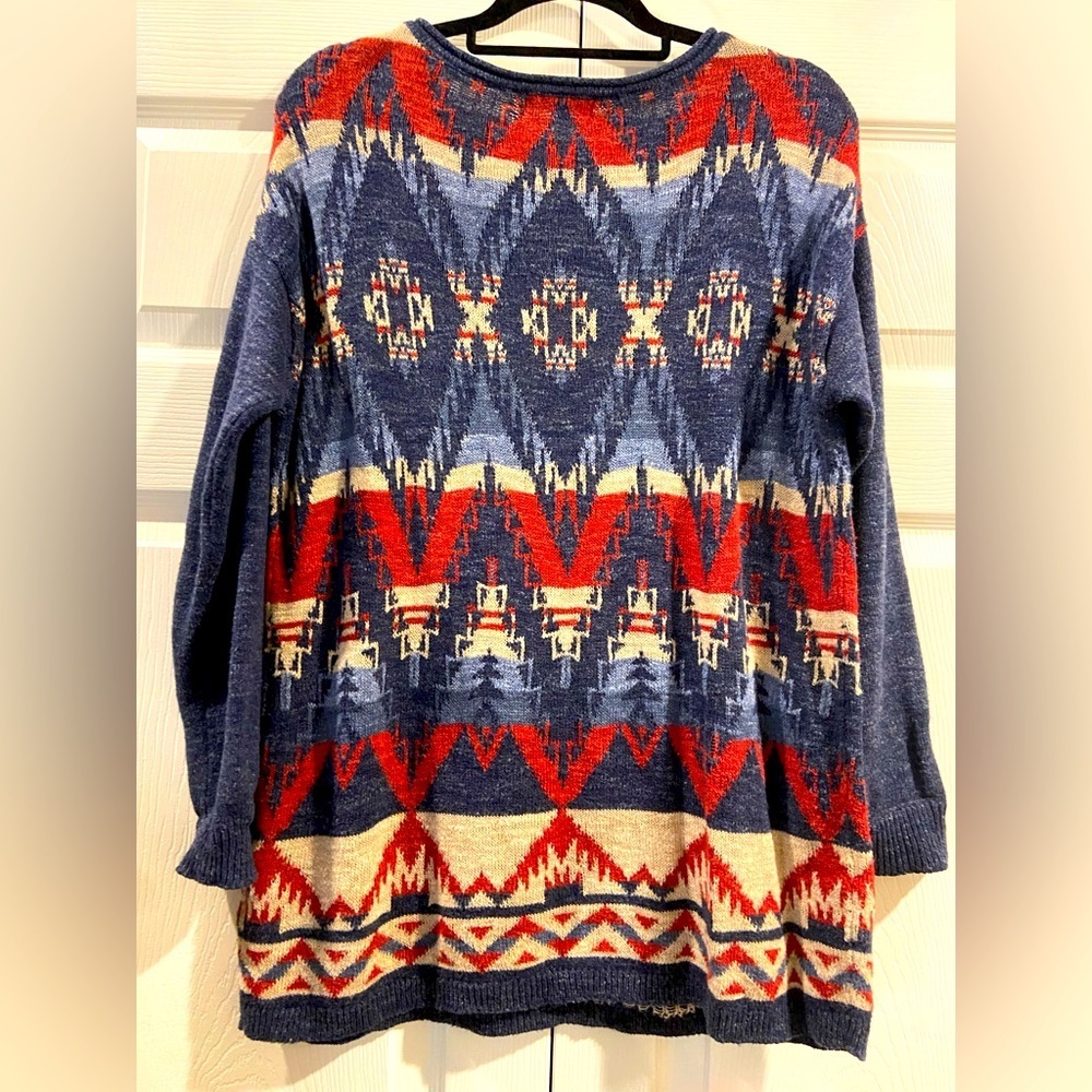 CHAPS  Denim Women’s Knit Sweater Size Large Aztec Print Scoop Neck
